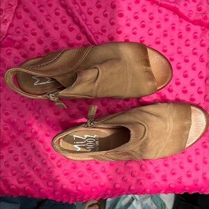 Miz Mooz Brown Mules Comfortable stylish